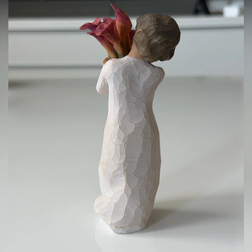 Willow Tree Bloom 2010 Hand Painted Collectible Figurine